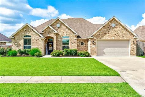 house for sale in nederland texas